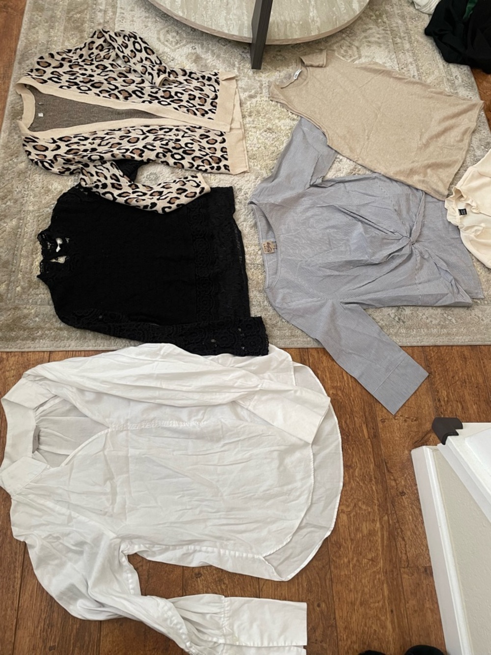 6 bundle tops shirts blouse size M or S/M